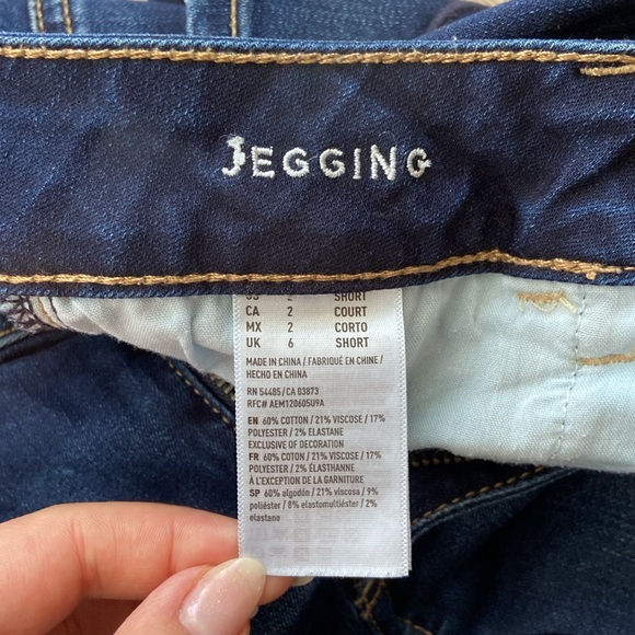 American Eagle Jegging Jeans - Picture 3 of 6